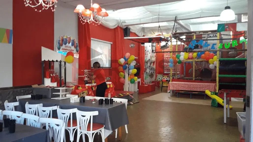 Local en Venta – Calle 2 y Av. 41, Santa Teresita