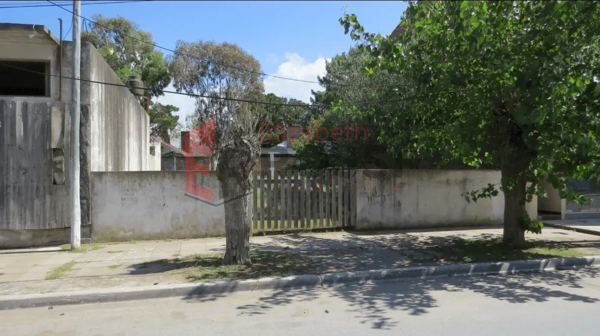 ¡Lote sobre Avenida Comercial a Metros del Centro! – Calle 7 e/ 44 y 46, Las Toninas - Imagen 3