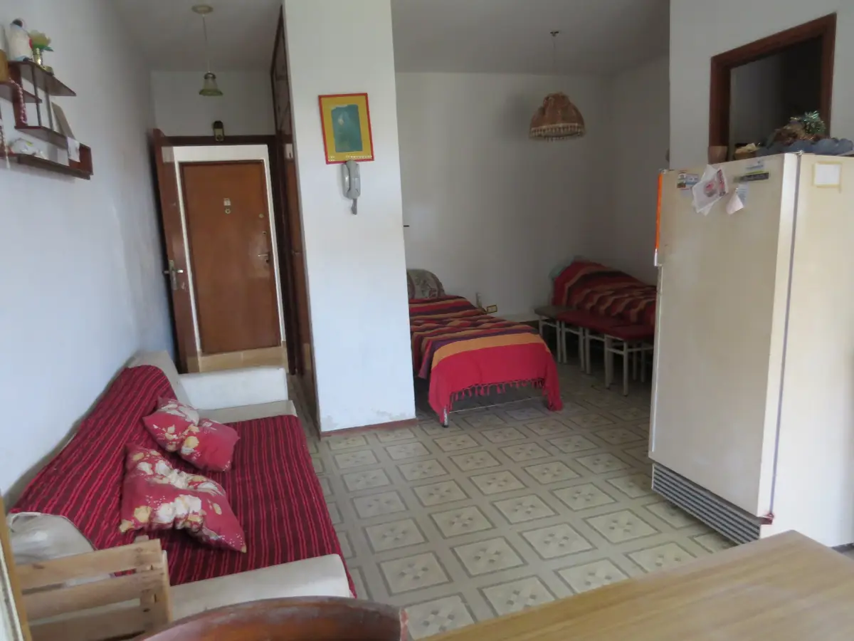 Monoambiente con Vista a la Peatonal y Cercanía al Mar – Calle 1 N°1653, UF 25, Las Toninas - Imagen 5