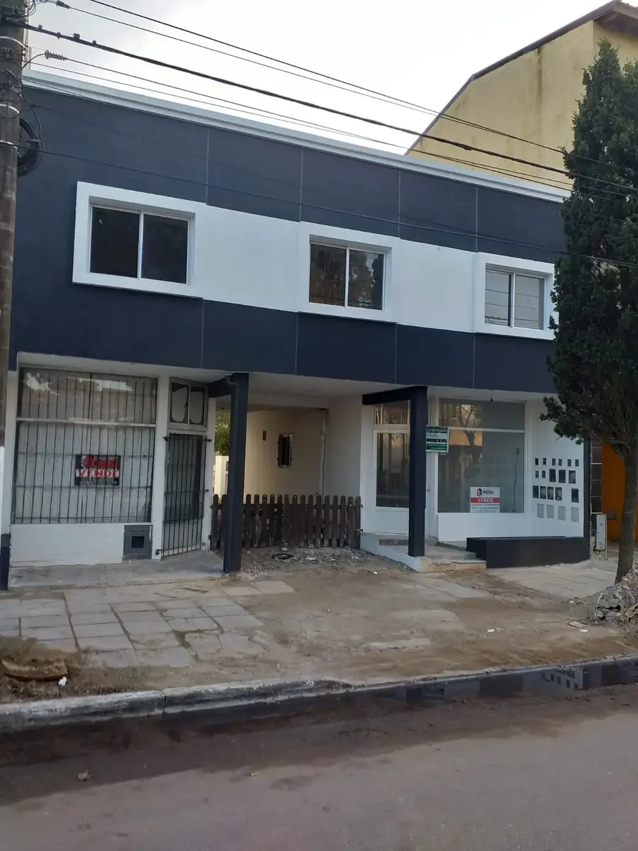 Local a Estrenar con Patio y Parrilla – Calle 7 N°1955, Las Toninas