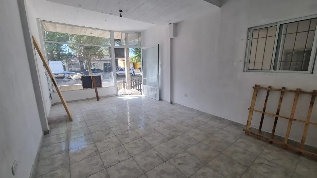 Local a Estrenar con Patio y Parrilla – Calle 7 N°1955, Las Toninas - Imagen 7