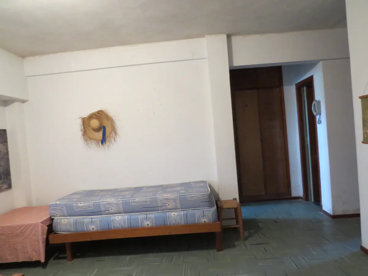 Dto en Pleno centro Peatonal  - Calle 1 N°1653, UF 40, Las Toninas - Imagen 2