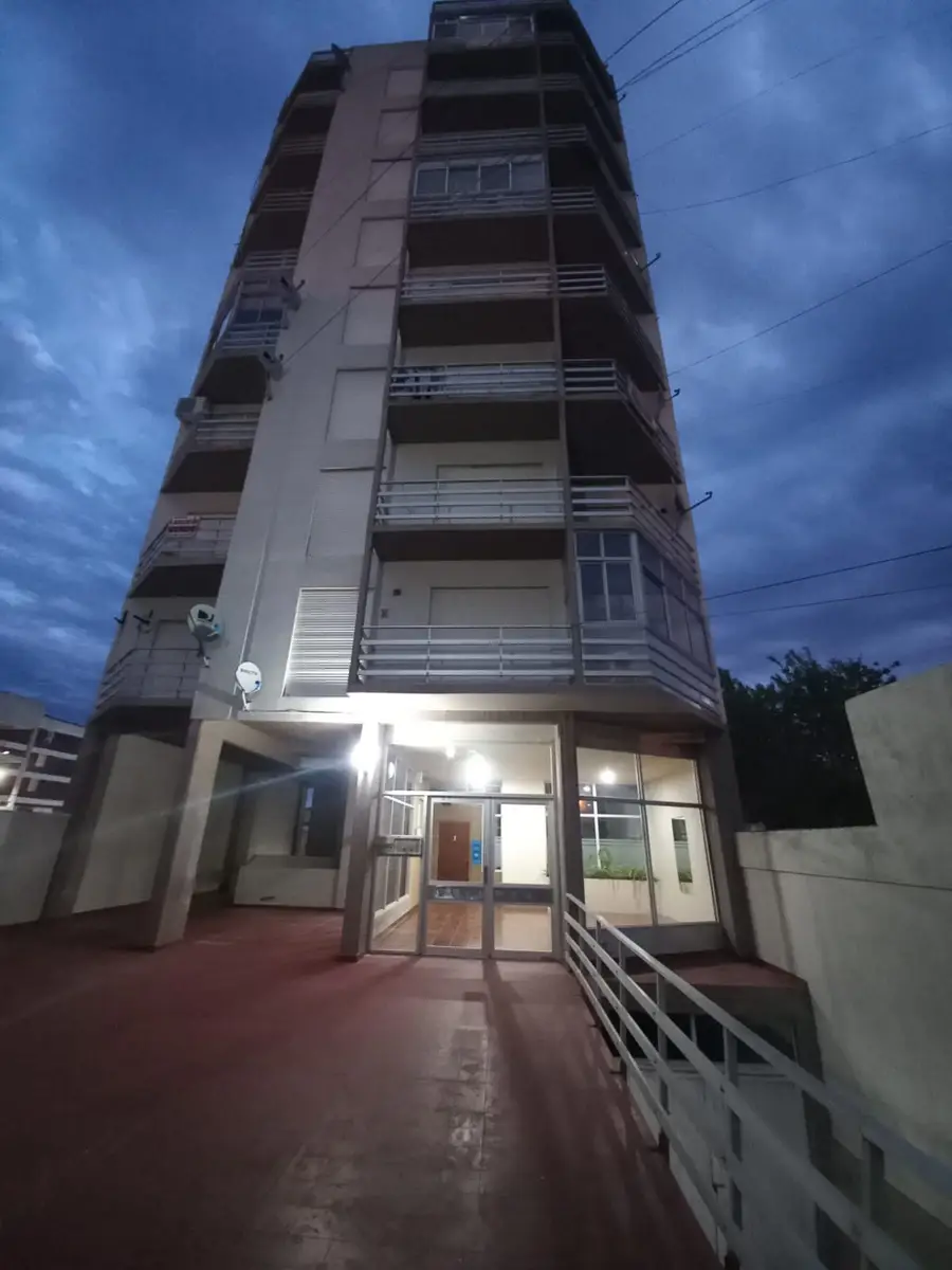 Departamento en Venta – Calle 43 e/ 2 y 3 ST