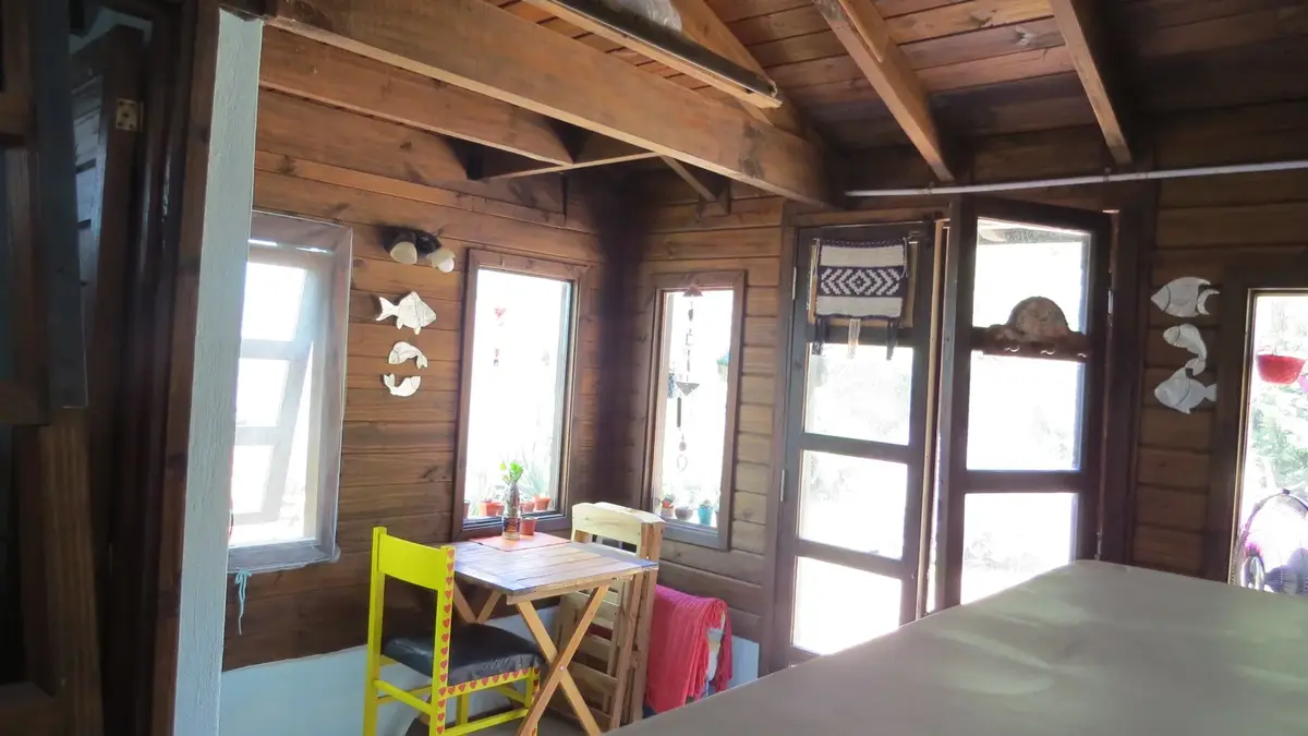 Casa con amplio parque – Calle 42 N°956, Las Toninas. - Imagen 10