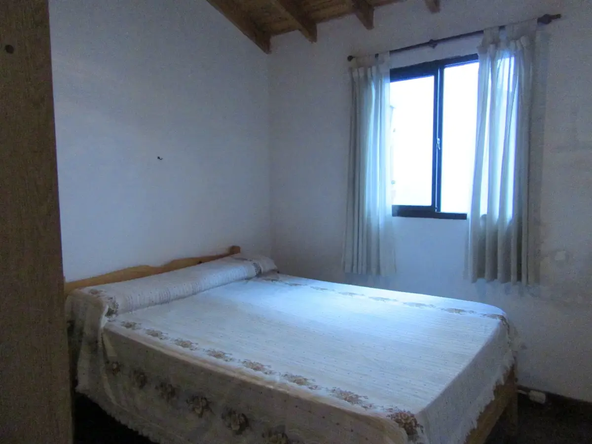 Dúplex sobre avenida comercial – Zona Centro, Las Toninas - Imagen 4