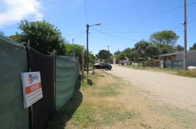 Complejo de 6 departamentos de 3 ambientes –  calle 24 E/ 7y9, Las Toninas - Imagen 3