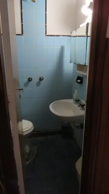 Monoambiente sobre centro peatonal y a una cuadra del mar – Peatonal, Las Toninas - Imagen 1