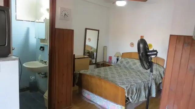 Monoambiente sobre centro peatonal y a una cuadra del mar – Peatonal, Las Toninas - Imagen 4