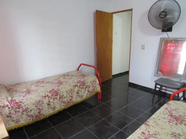 Casa con jardín y patio en Costa Chica –  calle 5 n° 2516 uf 6, Las Toninas - Imagen 5