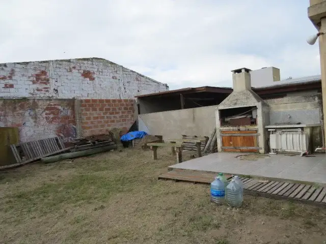 Casa con jardín y patio en Costa Chica –  calle 5 n° 2516 uf 6, Las Toninas - Imagen 14