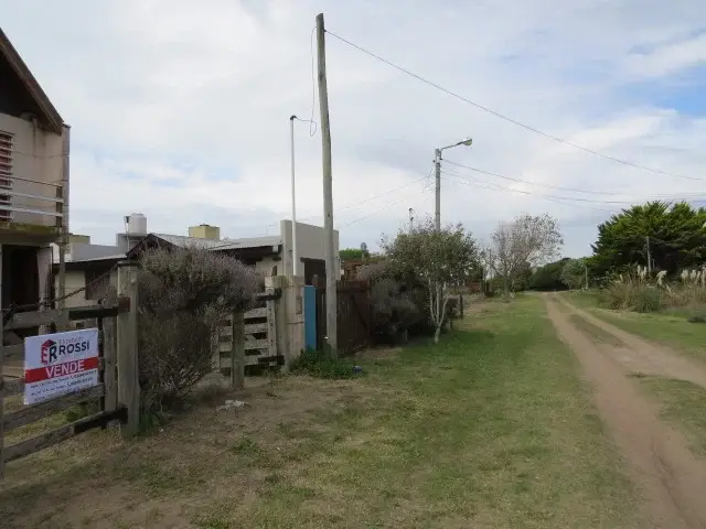 Casa con jardín y patio en Costa Chica –  calle 5 n° 2516 uf 6, Las Toninas - Imagen 16