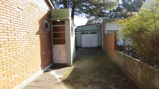 ¡Casa con gran parque arbolado! – Calle 44 N° 585, Las Toninas - Imagen 6