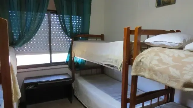 ¡Casa con gran parque arbolado! – Calle 44 N° 585, Las Toninas - Imagen 16