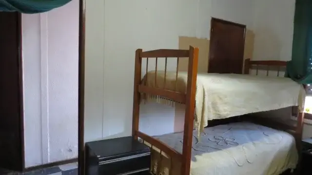 ¡Casa con gran parque arbolado! – Calle 44 N° 585, Las Toninas - Imagen 18