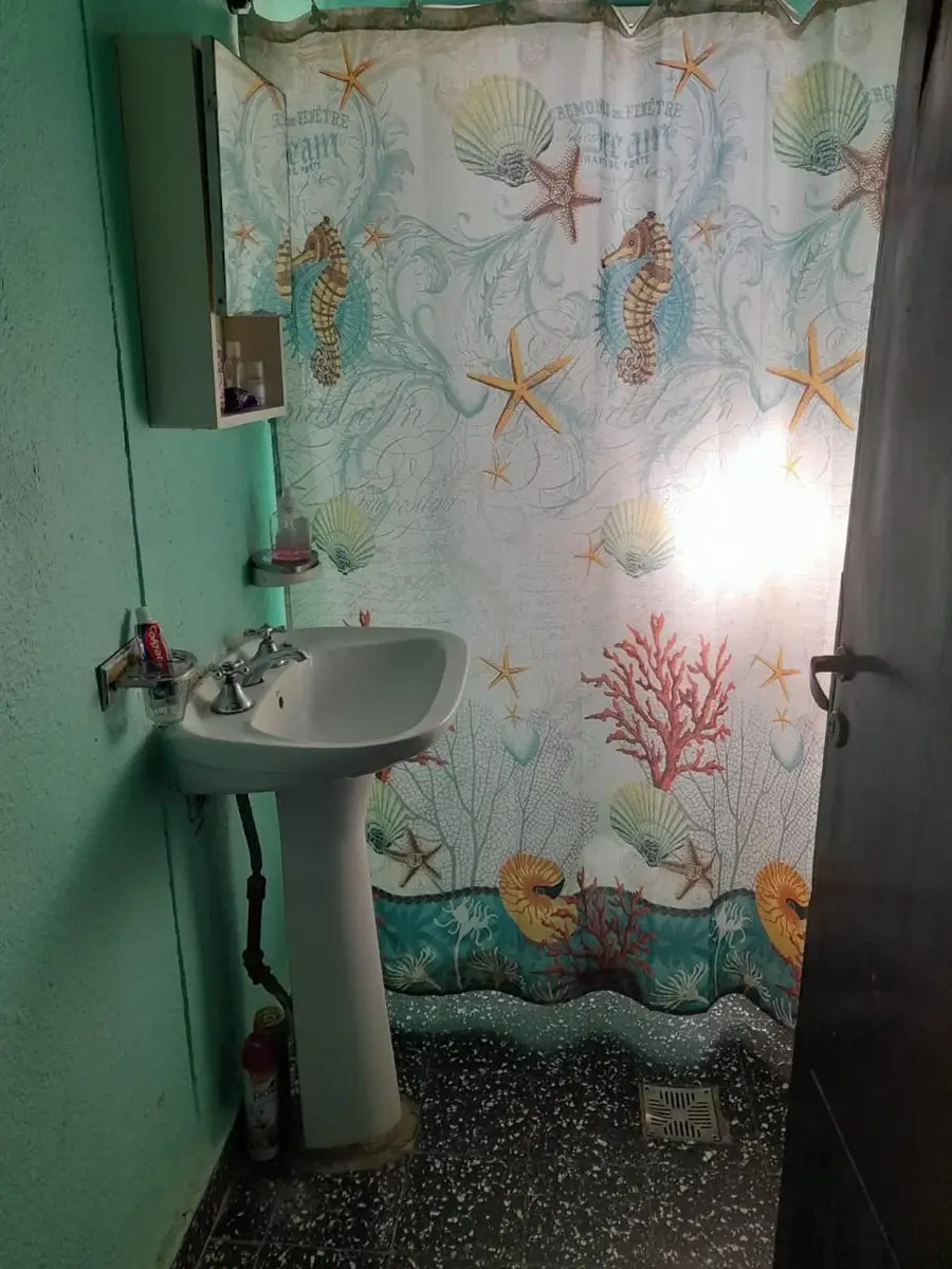 ¡Casa con gran parque arbolado! – Calle 44 N° 585, Las Toninas - Imagen 19