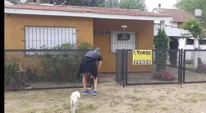 Casa con hermoso patio – Calle 19 n°1590,Las Toninas