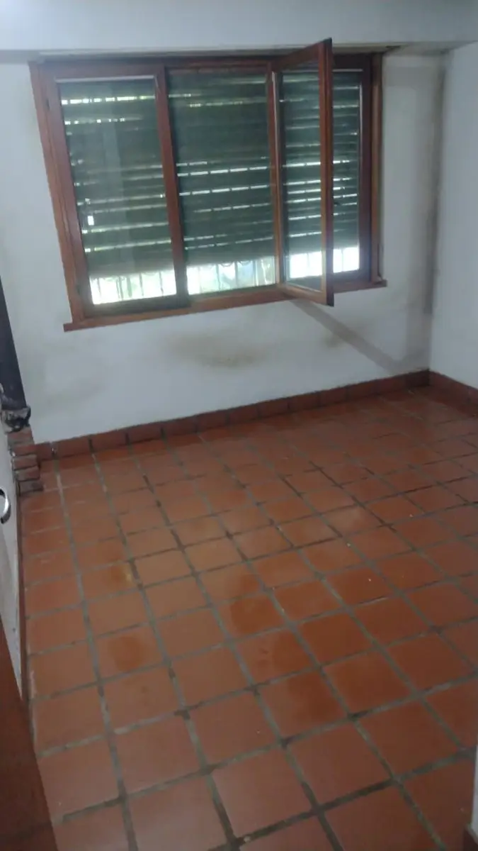Casa en Venta – Calle 36 N° 854 e/ 8 y 9, Santa Teresita - Imagen 4