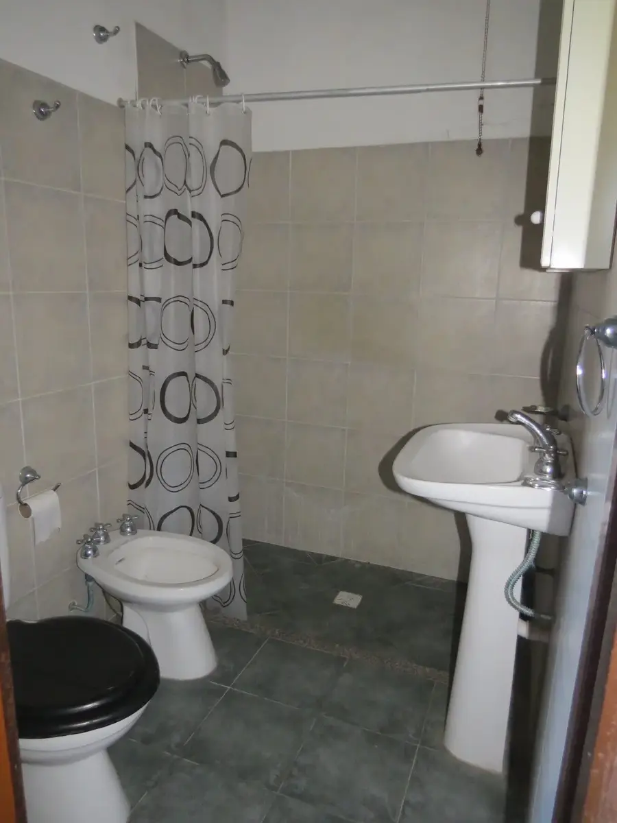 ¡CASA CON QUINCHO Y DEPARTAMENTO! –CALLE 3 N° 1789 , Las Toninas - Imagen 8