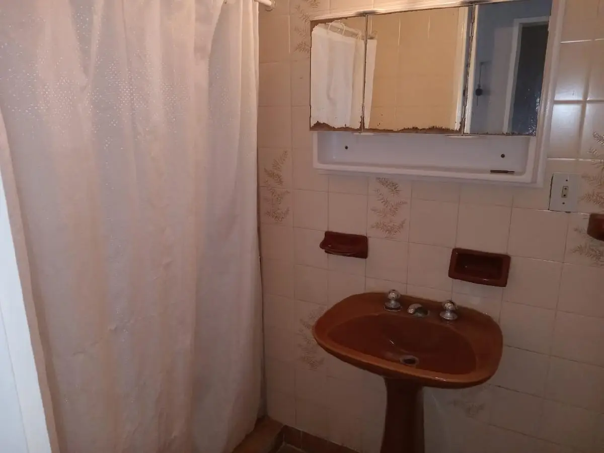 🏢✨ Departamento 2 Ambientes con Cochera y Balcón – Calle 36 N° 248, Santa Teresita - Imagen 2