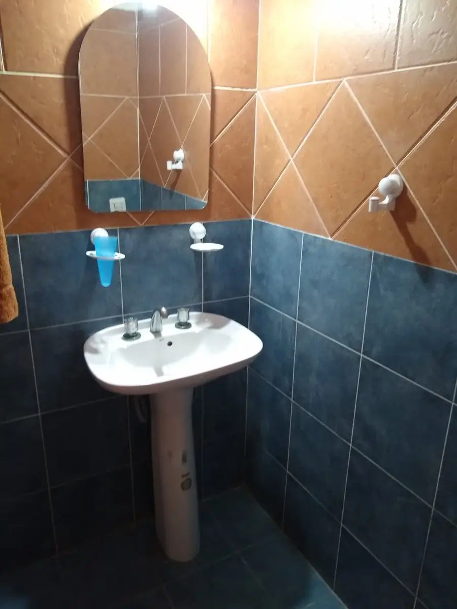 Hermosa Casa a 1 Cuadra de la Peatonal y 2 del Mar – Calle 42 N° 293, Las Toninas - Imagen 4