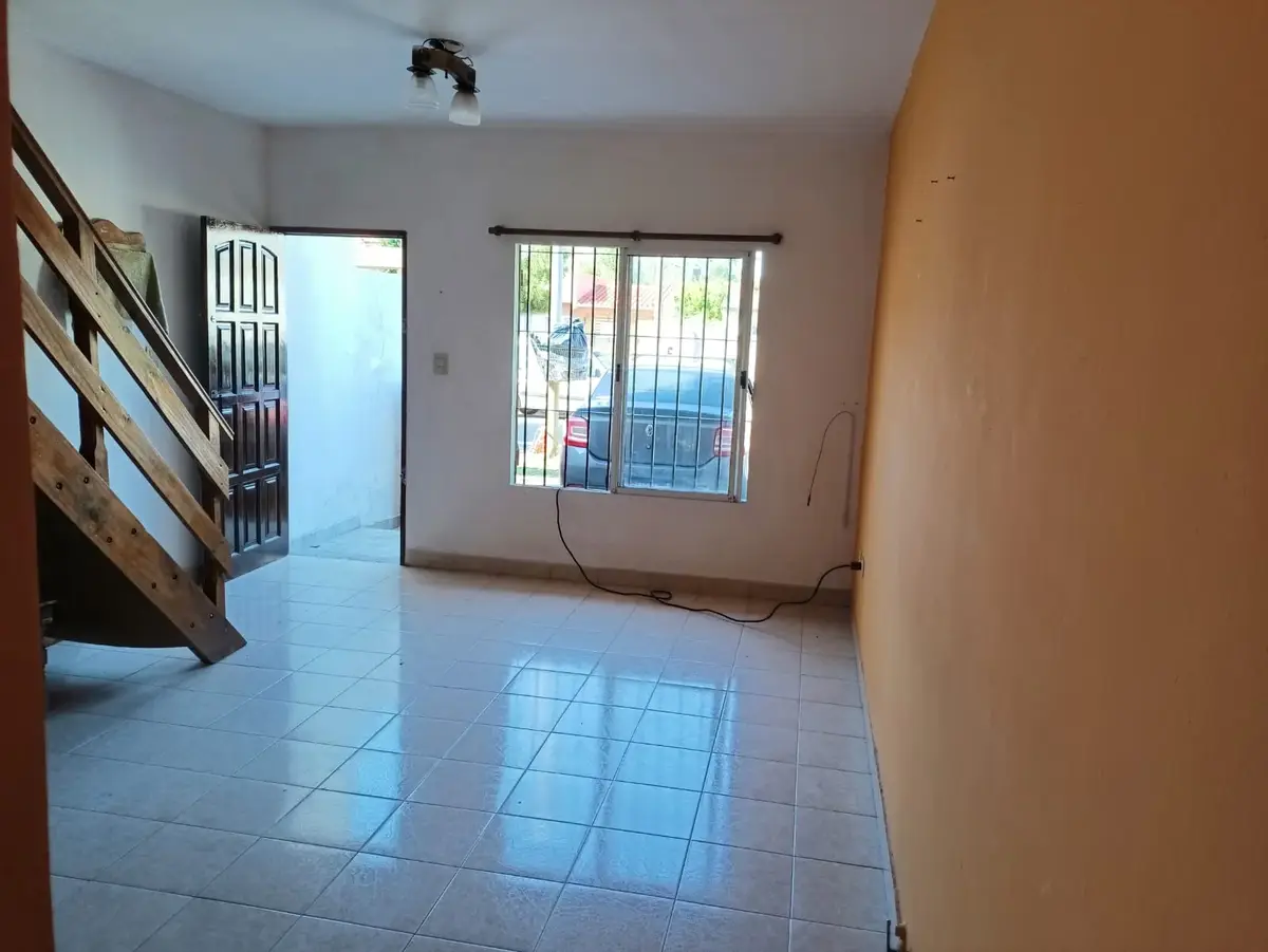 Dúplex en Hermosa Ubicación – Calle 39 e/ 6 y 7, Santa Teresita - Imagen 3