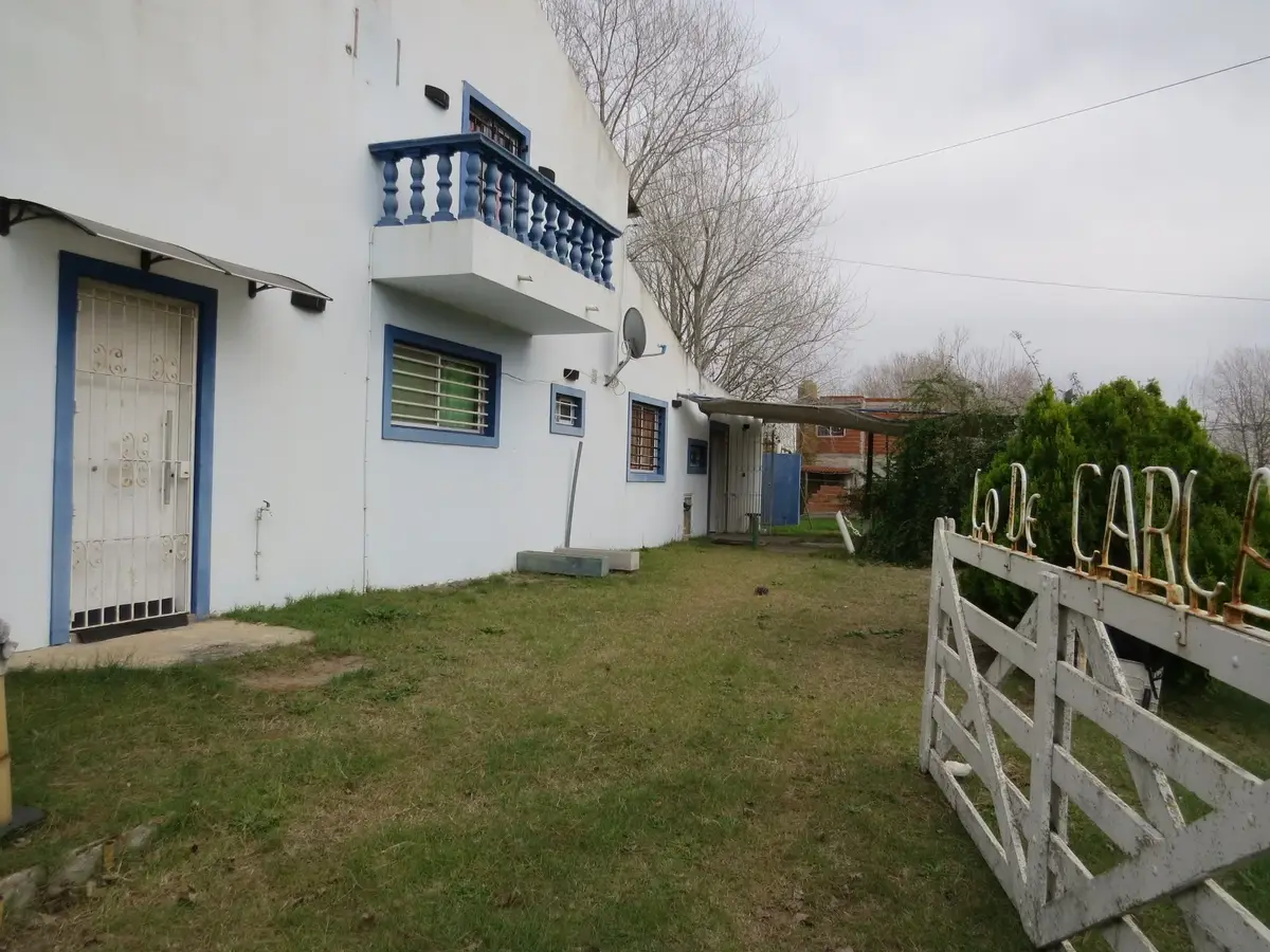 Casa con Gran Patio – Calle 23 N° 837, Las Toninas - Imagen 2