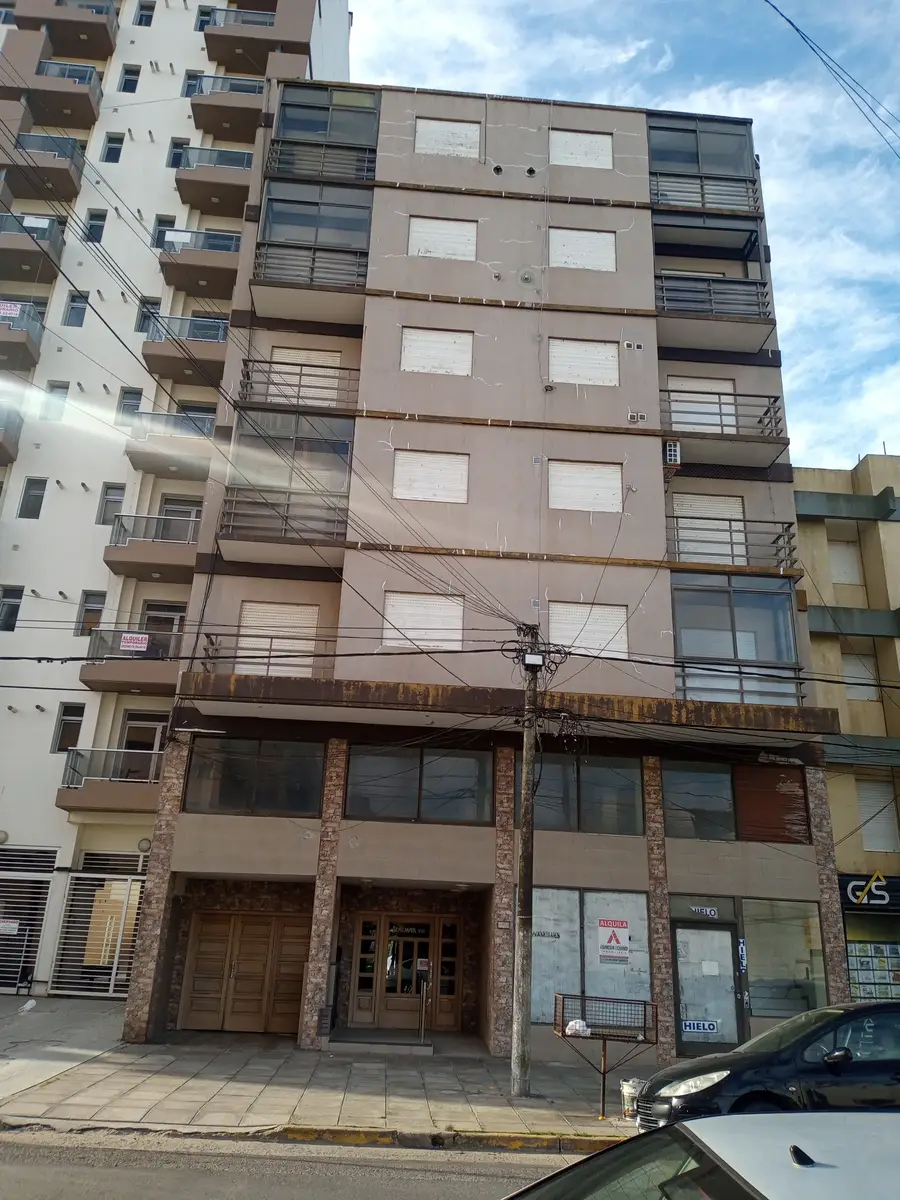 DEPARTAMENTO CON VISTA AL MAR + COCHERA PROPIA – Calle 41 N°225, e/ 2 y 3, Santa Teresita