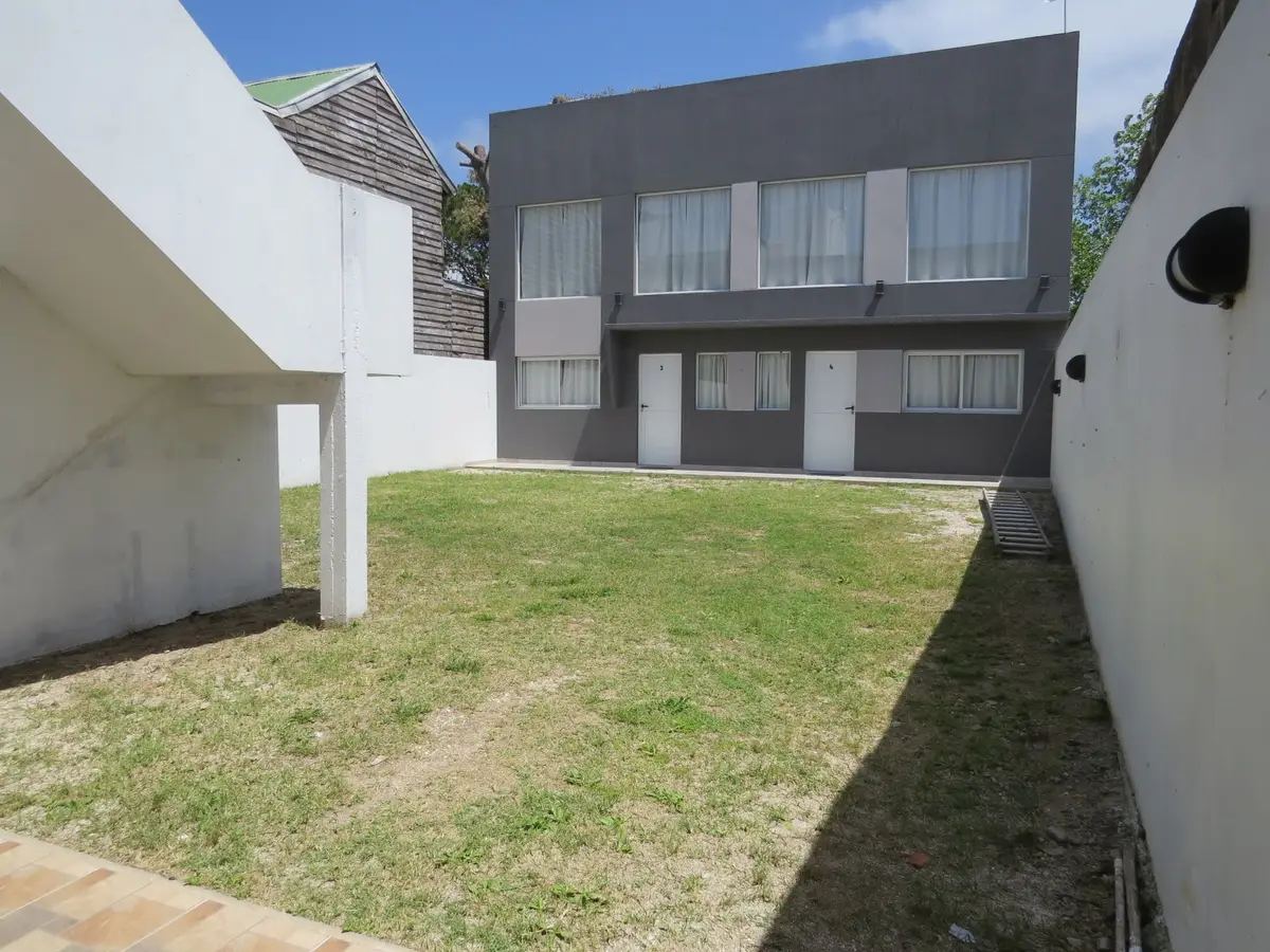 🏡 Departamento con balcón parrillero y patio – Av. 7 N°2079 UF2, Las Toninas - Imagen 5