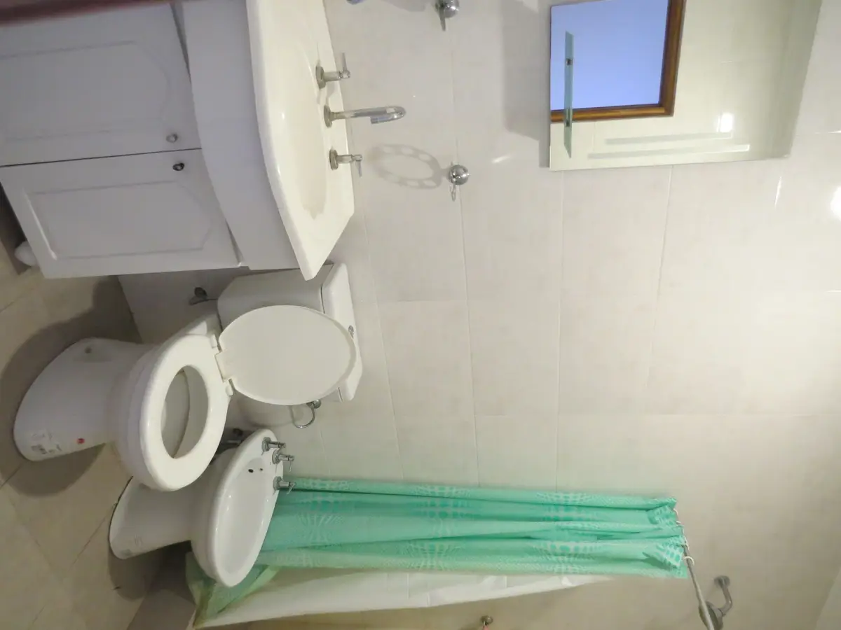 🏡 Departamento con balcón parrillero y patio – Av. 7 N°2079 UF2, Las Toninas - Imagen 7