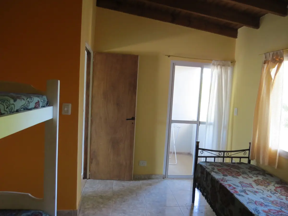 🏡 Dúplex amplio con parrilla y patio – Calle 38 N°420 dto4, Las Toninas - Imagen 15