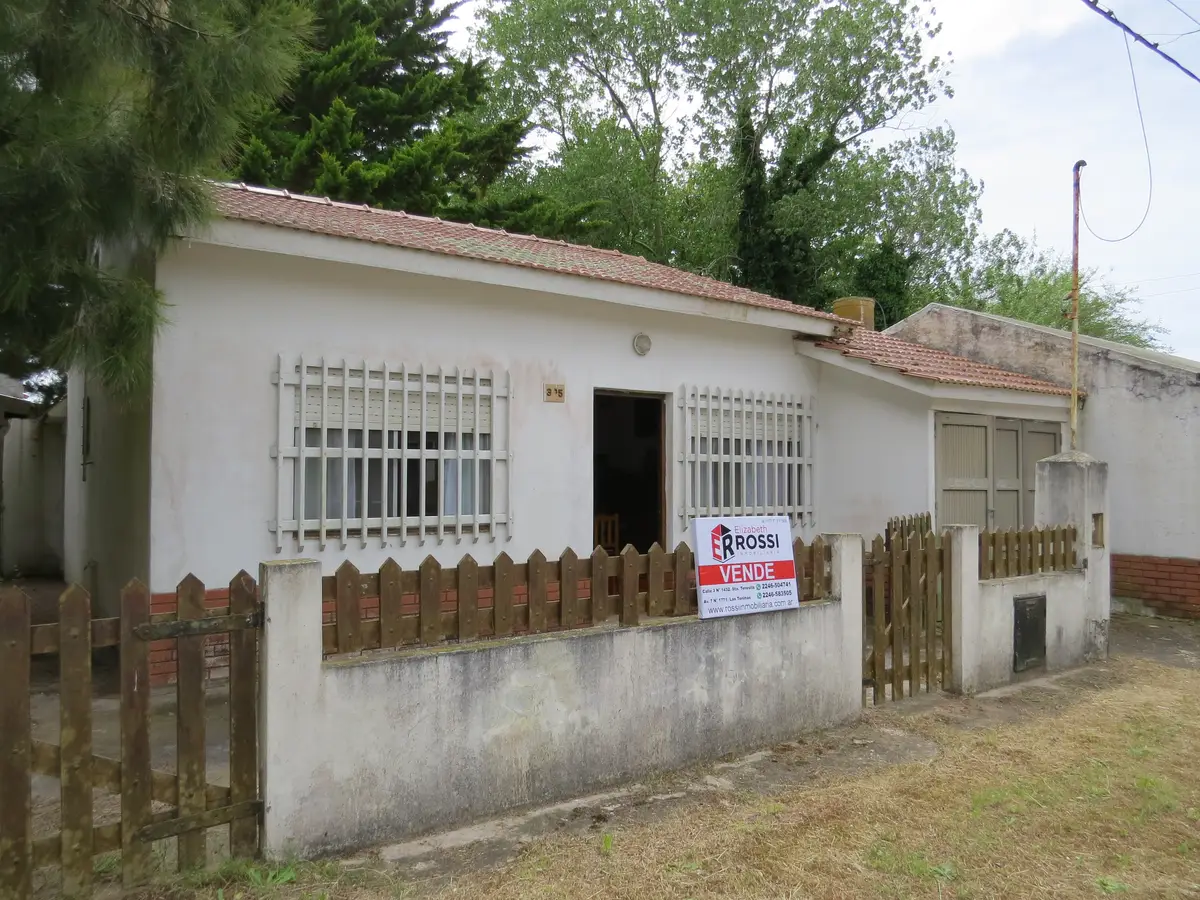 ¡Amplia casa con doble patio y excelente ubicación! – Calle 10 N°395, esquina 7, Las Toninas - Imagen 8