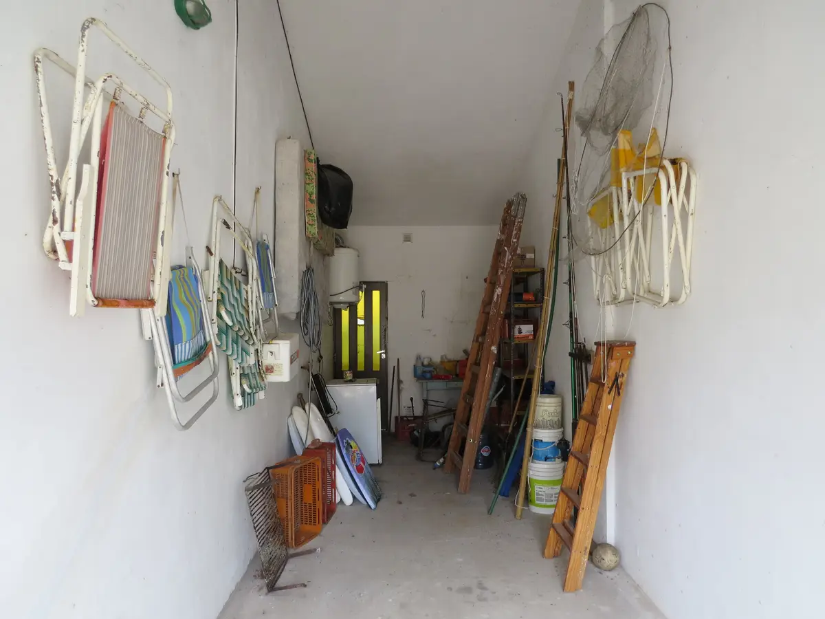 ¡Amplia casa con doble patio y excelente ubicación! – Calle 10 N°395, esquina 7, Las Toninas - Imagen 10