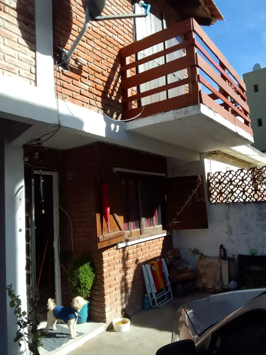 Dúplex en Venta – Av. 41 N° 472 e/ 4 y 5, Santa Teresita - Imagen 10