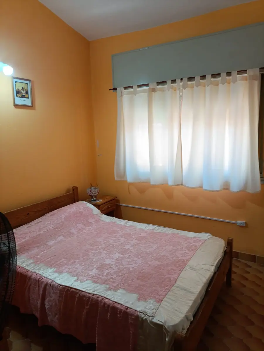 Hermosa casa con patio - Imagen 13