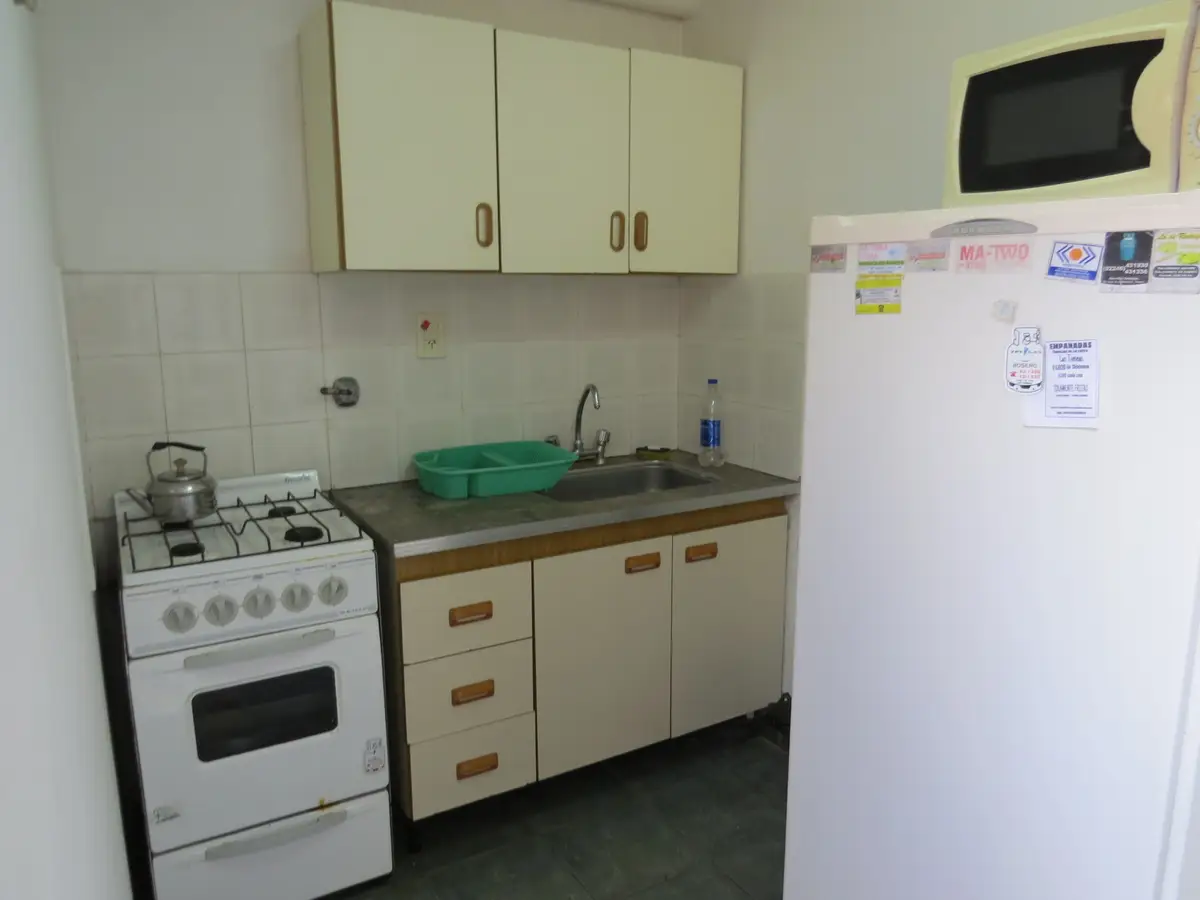 Dúplex con patio y parrilla – Calle 3 Nº 2123, Las Toninas - Imagen 5