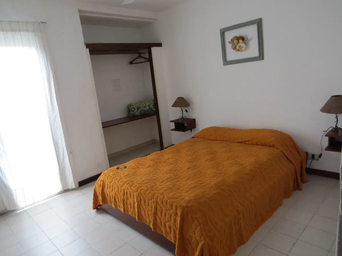 Dúplex con patio y terraza – Calle 28 Nº 530, Las Toninas - Imagen 12