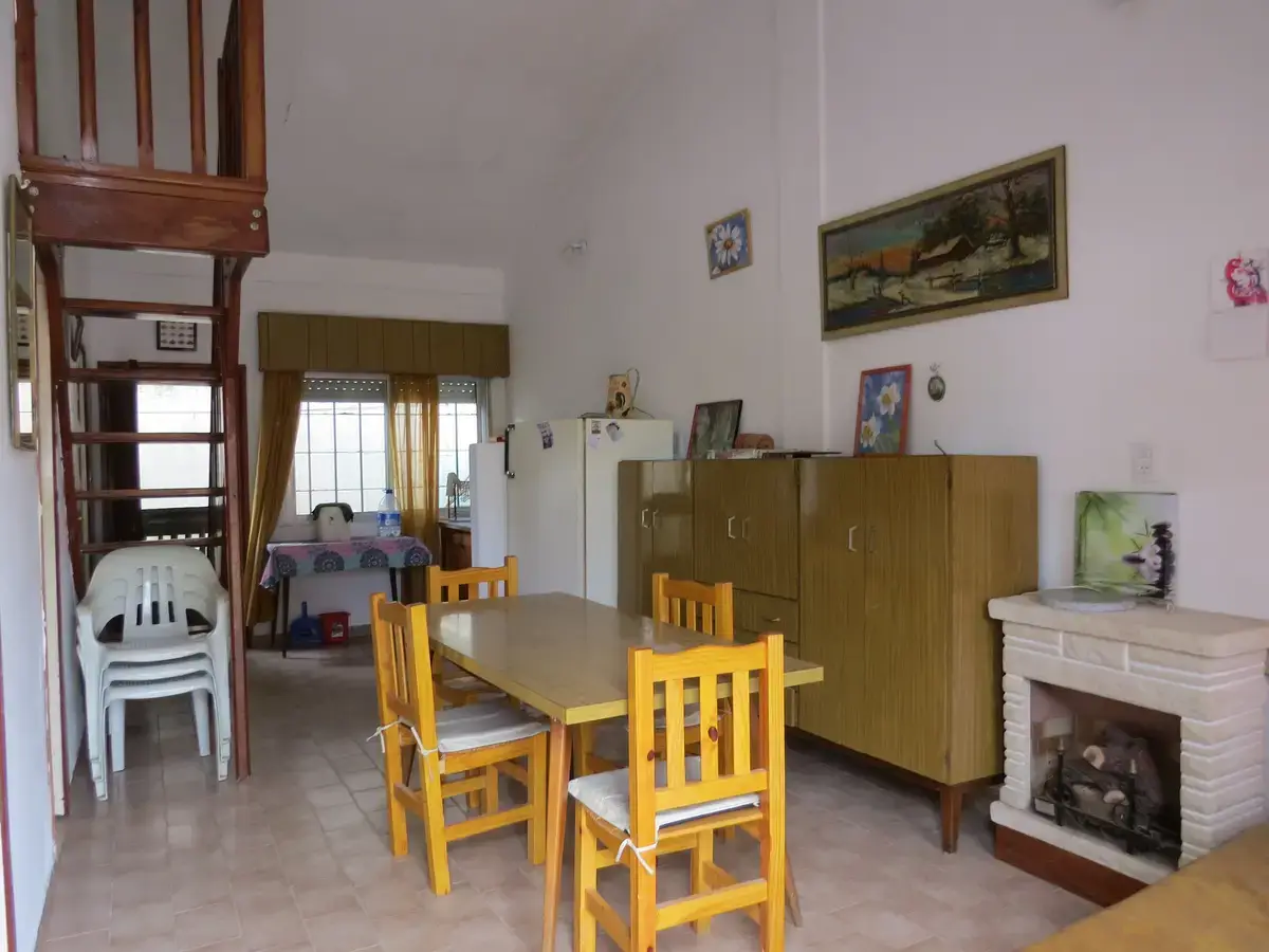 Casa con amplio patio y parrilla – Calle 10 y 7 N° 395, Las Toninas - Imagen 1