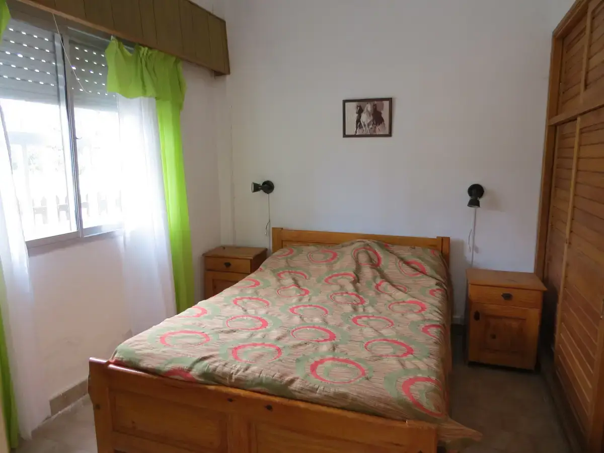 Casa con amplio patio y parrilla – Calle 10 y 7 N° 395, Las Toninas - Imagen 2