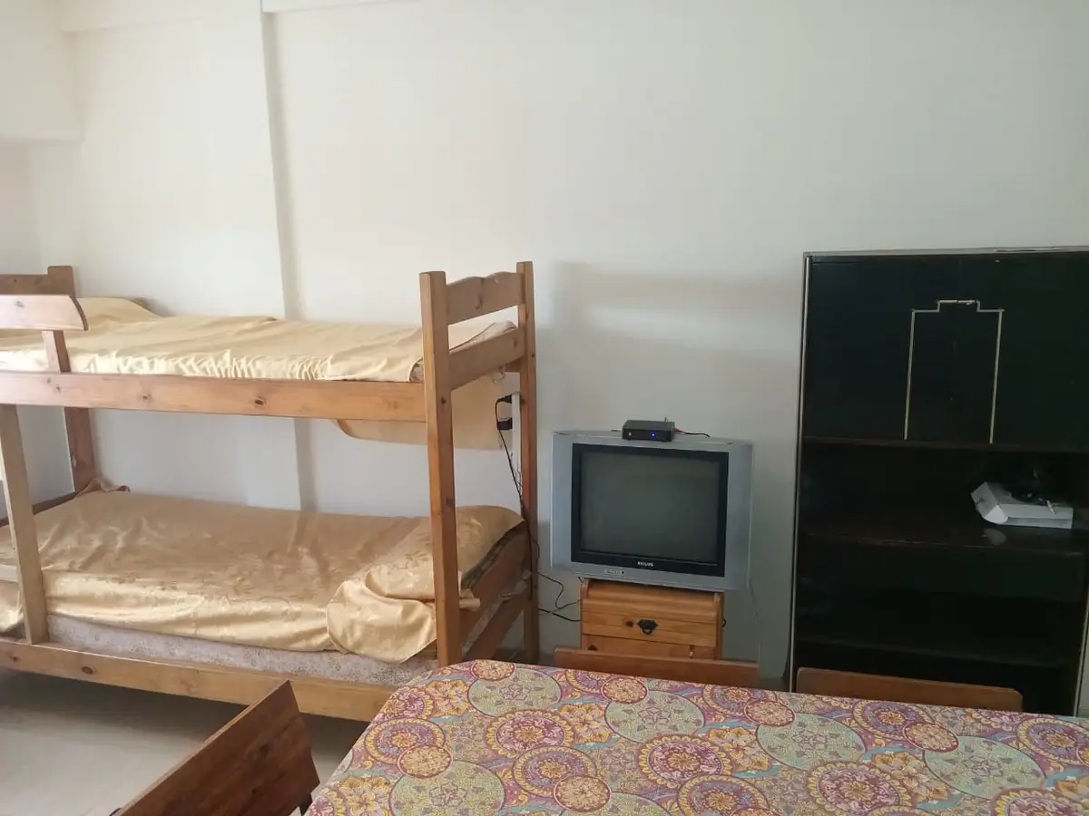 OPORTUNIDAD!! DEPARTAMENTO 2 AMB. AL FRENTE VISTA AL MAR A 30 Mts. DE LA PLAYA! - Imagen 4