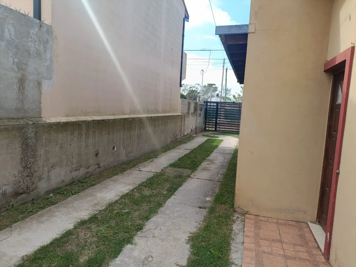 Dúplex en PH con patio y parrilla – Complejo, Mar del Tuyú - Imagen 11