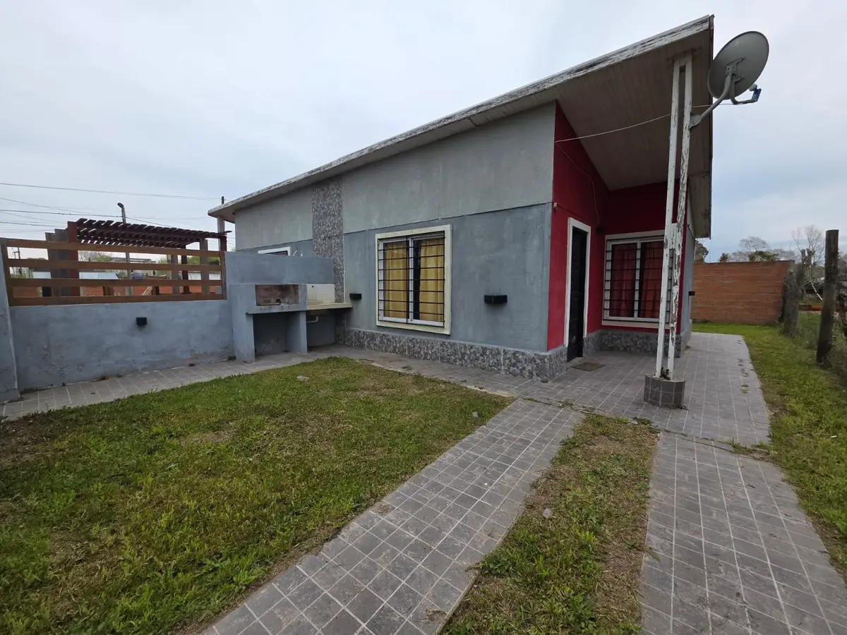Departamento PH 2 Ambientes con Patio y Parrilla Calle 9 Santa Teresita