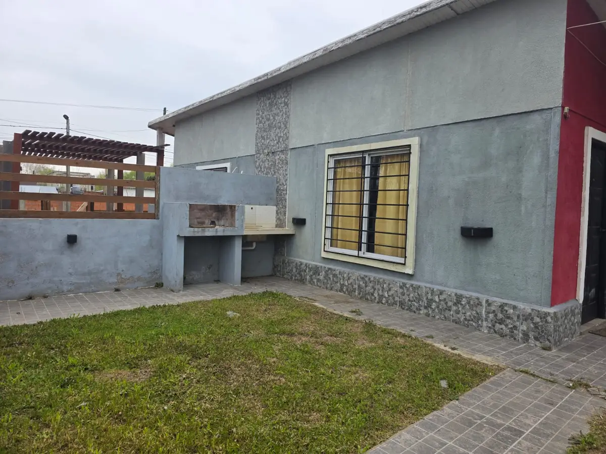 Departamento PH 2 Ambientes con Patio y Parrilla Calle 9 Santa Teresita - Imagen 8