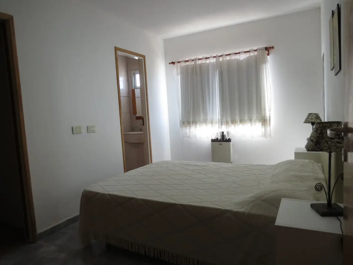 Vista al Mar y Cochera Propia – Calle Costanera N° 1051, Las Toninas - Imagen 1