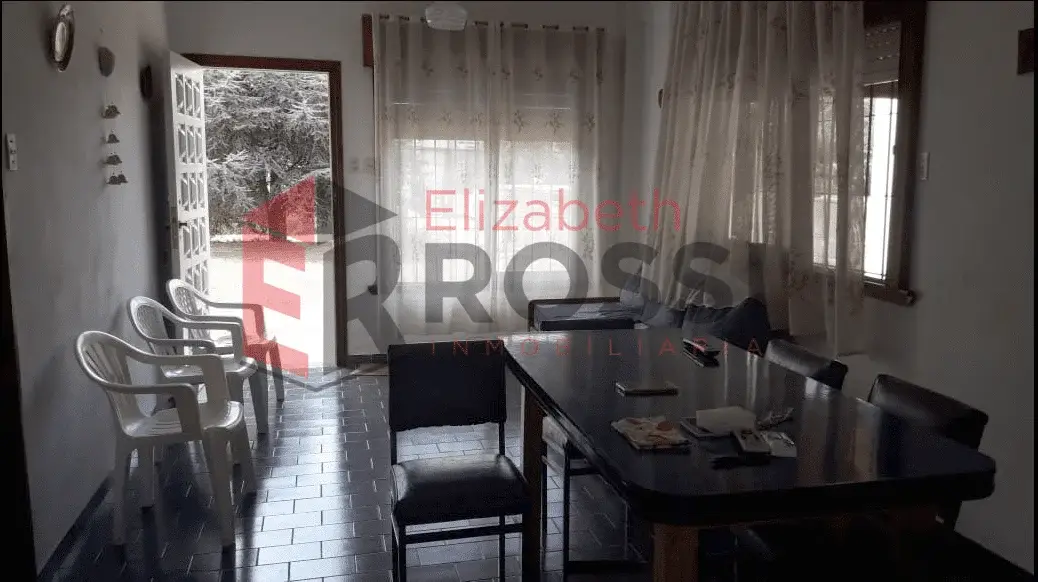 3 Ambientes con Patio y Cochera – Calle 40 N° 370 e/ 5 y 7, Las Toninas - Imagen 4