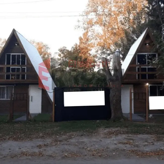 2 Casas en Lote con Parque – Calle Florida N° 733, San Vicente