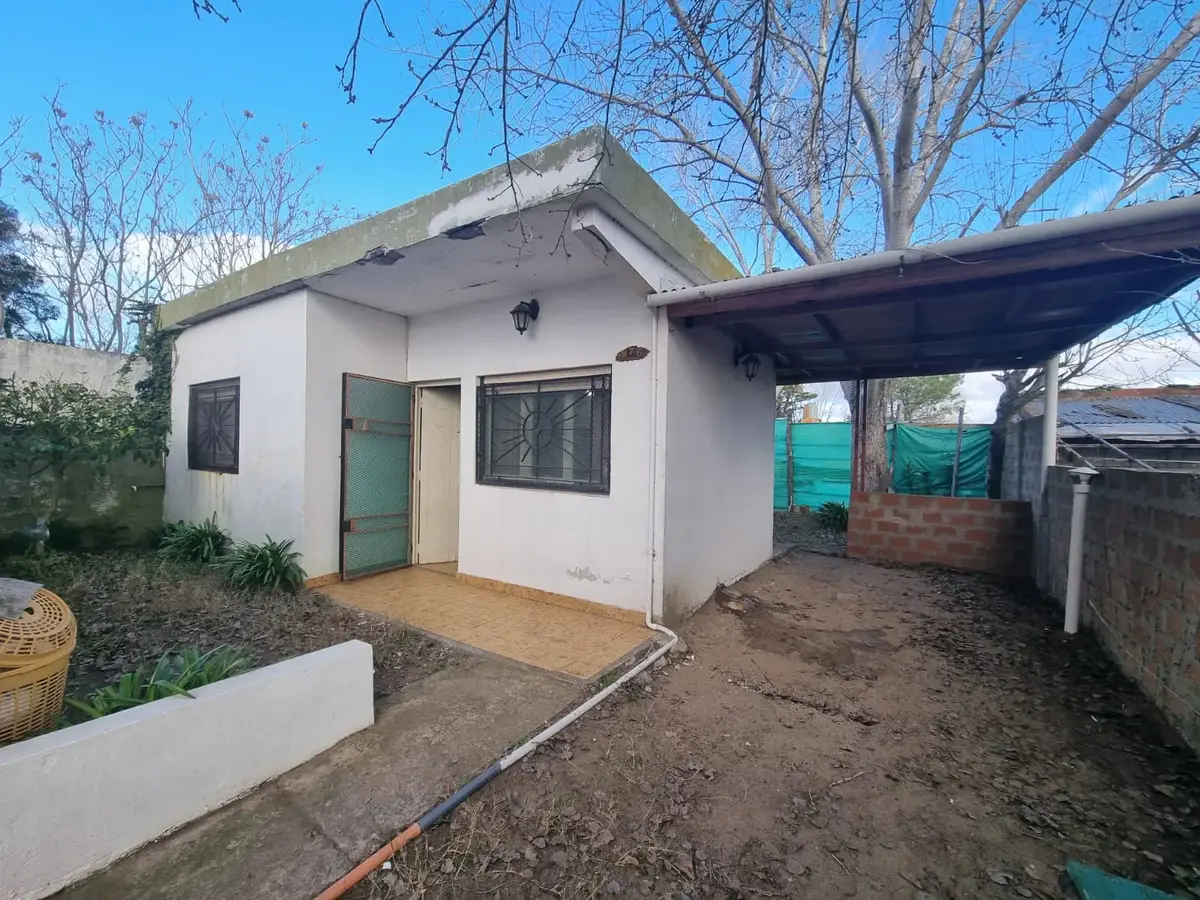 Con Patio, Cochera y Amueblada – Calle 48 N° 876 UF 3, Las Toninas