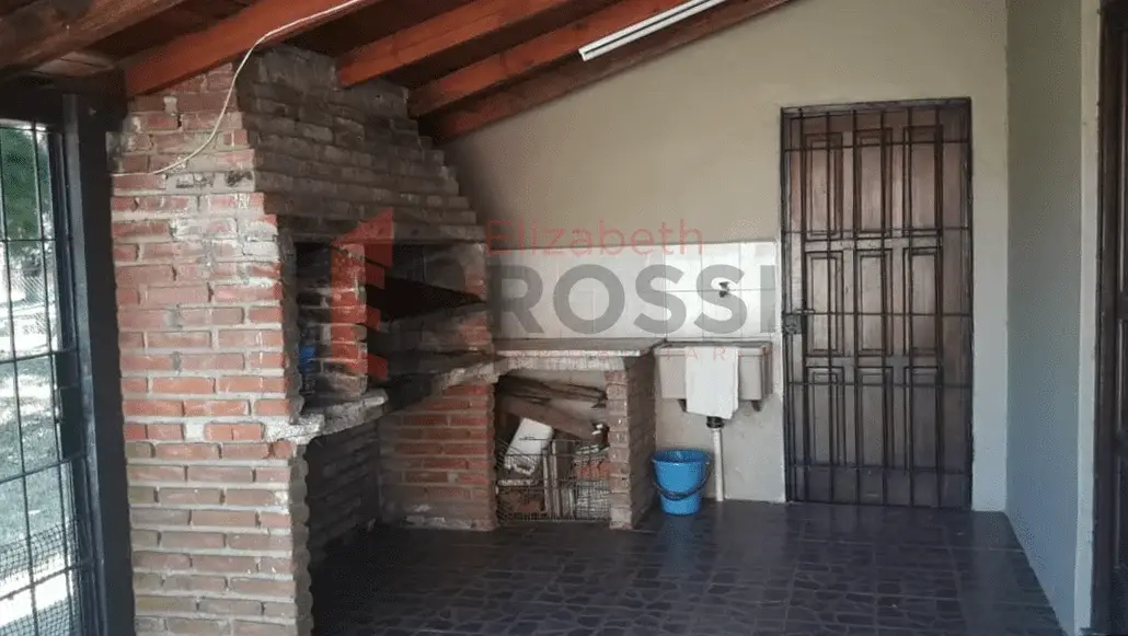 Chalet con Parque  y 3 Dormitorios – Calle 54 N° 978, Costa Chica - Imagen 7