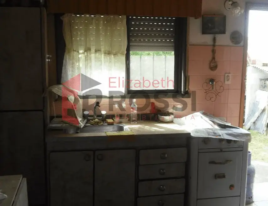 Casa + 3 departamentos – Calle 5 N° 289, e/8 y 10, Las Toninas - Imagen 7