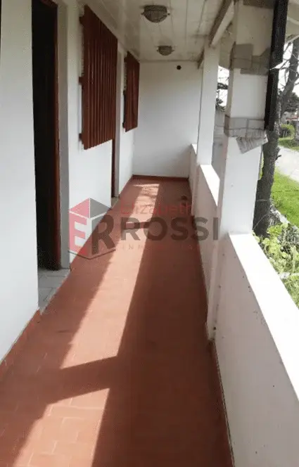 Casa + 3 departamentos – Calle 5 N° 289, e/8 y 10, Las Toninas - Imagen 8