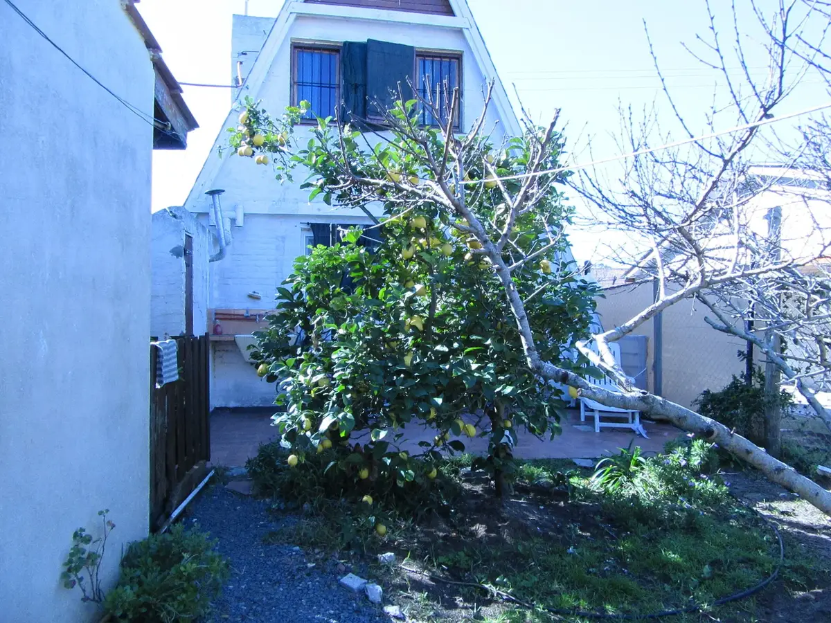 Casa alpina + departamento independiente. –Calle 7 N°633 e/16 y 18 , Las Toninas - Imagen 8